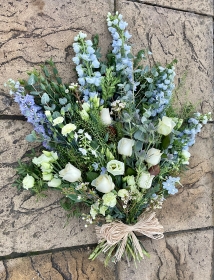Tied spray of flowers